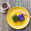 ขนมชั้น ใบเตย อันชัน สีจากธรรมชาติจริงๆ เขาว่าอร่อยมากเหนียวนุ่ม ป้าแข ตลาดรังสิ