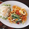 เรือนร่มไทร
