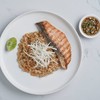 ข้าวผัดกระเทียม-แซลมอนย่าง ข้าวผัดกระเทียม-แซลมอนย่าง