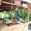 ตลาดป่าไผ่สร้างสุข (สวนไผ่ขวัญใจ)