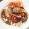 ข้าวหมูแดงสีมรกต Soi Su Korn 1