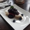 25 Monday cafe'