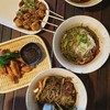 ก๋วยเตี๋ยวเรือ นายหงอก บ้านสวน พลับพลา