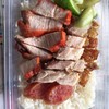ข้าวหมูแดงหมูกรอบกุนเชียงใส่กล่องเวฟ ข้าวหมูแดงหมูกรอบกุนเชียงใส่กล่องเวฟ