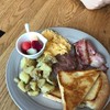 Breakfast Story (Phrom Phong)