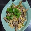 ปลาเนื้ออ่อนทอดกระเทียมพริกไทย