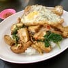 ข้าวกะเพราเต้าหู้ทอดไข่ดาว. (ราคา 50 บาท)