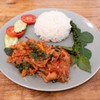ข้าวผัดพริกแกงราดข้าว ข้าวผัดพริกแกงราดข้าว