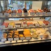 DHARA DHEVI CAKE SHOP ถนนเชียงใหม่-สันกำแพง