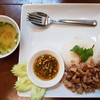 ข้าวหมูทอดกระเทียม