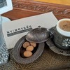 เนื่องจาก turkish​ cofee เป็นกาแฟที่บดละเอียด ใส่ลงไปต้ม มีตะกอน จึงต้องรอให้ กา