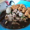 ก๋วยเตี๋ยวเรือน้ำตกหมู feat.กากหมูทอด