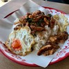 ข้าวกะเพราคอหมูย่าง+หมูกรอบ+ไข่ดาว. (ราคาถาดละ 160 บาท)