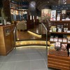 บรรยากาศในร้าน ตกแต่งด้วยไม้