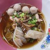ก๋วยเตี๋ยวเนื้อ ศรเดชโภชนา