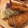 ชุดสันในหมูทอด+กุ้งทอด 2 ตัว ชุดสันในหมูทอด+กุ้งทอด 2 ตัว