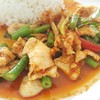 ข้าวหมูผัดพริกแกง : หวานนำ จัดจ้านดีใช้ได้ เนื้อไก่นุ่ม แน่น ดีจ๊ะ