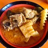 แกงเผ็ดไก่ยอดมะพร้าว