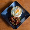 ผัดพริกแกงเนื้อ