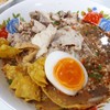 เลือกเส้น เลือกหมู เครื่องใน เพิ่มไข่มะตูม ตามอำเภอใจ