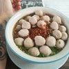 นอกจากจะมีอาหารเหลาแล้ว ก๋วยเตี๋ยวที่ร้านมีขายนะคะ
เชิญแวะอุดหนุ่นเน้อจ้าว
พิกั