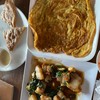 ไข่เจียวที่เสริฟ เย็นมากกก เพราะทำเสร็จนานแล้ว แต่ข้าวไม่สุก!!!!! ทางร้านเดินมาบ