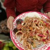 ตำไข่เยี่ยวม้าผลาร้าหอม