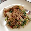 ผัดหมี่กระเฉดหมู