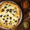 Truffle Pizza (M) vegetarian Truffle Pizza (M) vegetarian