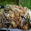 ผัดไทรสจัดจ้าน มาพร้อมกากหมูจ้า^^