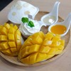 mango lover มะม่วงหอมหวาน ให้ความสดชื่น เสิร์ฟคู่กับบิงซู ซอสมะม่วงและนมข้น 