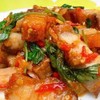 ร้านกะเพราเด็ดกลางซอยมังกรเยื้องปั๊มเอสโซ่