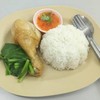 อ้วนกลางซอย ข้าวมันไก่ ลาดพร้าว41