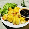 เมนูขนมจีบไก่เห็ดหอม 5 ลูก 40 บาท ใส้แน่นคำโต น้ำจิ้มแซ่บเข้ากั๊นเข้ากัน อาโหร่ย
