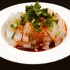 เส้นถั่วเขียวเจลลี่เย็น (cold mung bean jelly noodles)