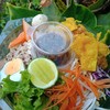 หมี่ยำสุดอร่อย ต้องลอง