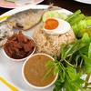 ข้าวผัดน้ำพริกลงเรือ