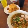 ก๋วยเตี๋ยวห้อยขาริมน่าน