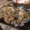 ปลาทอด แล่เป็นชิ้นๆทานง่าย ราดน้ำยำ รสชาติเปรี้ยวหวานกำลังดี ไม่เผ็ดมาก แถมมีหมู