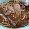 น้ำซุปหอม ไม่ดำปี๋ ไม่ฉุนเครื่องยาจีน อร่อยครับ