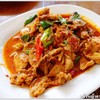 เผ็ด  เค็ม  หอมสมุนไพร  เนื้อหมูป่าก็สู้ฟันมากครับ  