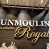 รูปร้าน Sunmoulin Royal