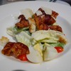 Classic Caesar salad สลัดจักรพรรดิ อร่อยด้วยสูตรน้ำสลัดที่ตีกับแองโชวี่ทำให้รู้ส