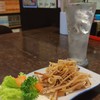 ครีบปลากระเบนย่าง และค็อกเทล Lemon Sawa