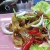 ยำปลาสลิดทอดกรอบ