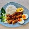 ข้าวญี่ปุ่นหมูกรอบฮ่องกง ไข่ซีอิ๊ว