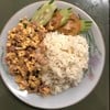 ข้าวเบคอนคั่วไข่