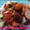 ชอบน้ำราด หมูแดง และไข่ดำ ส่วนหมูกรอบออกแข็งไปนิด
