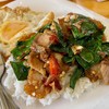ข้าวราดคะน้าหมูกรอบไข่ดาว