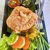 ขาหมู อร่อยมาก300 บาทต่อขา 